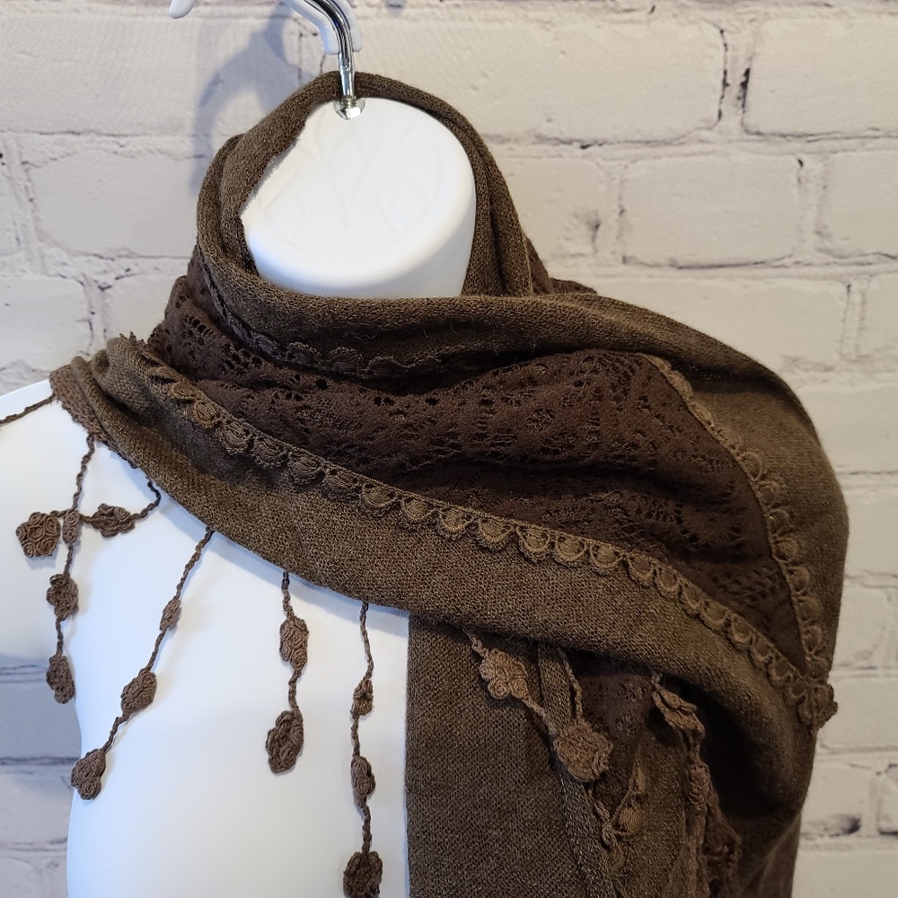 NEW LACE TRIANGLE SCARF BROWN ONE SIZE